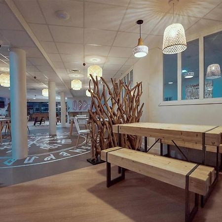 Uxco Uppehalls Aparthotel เลอ เปอติท-เกอวียี ภายนอก รูปภาพ